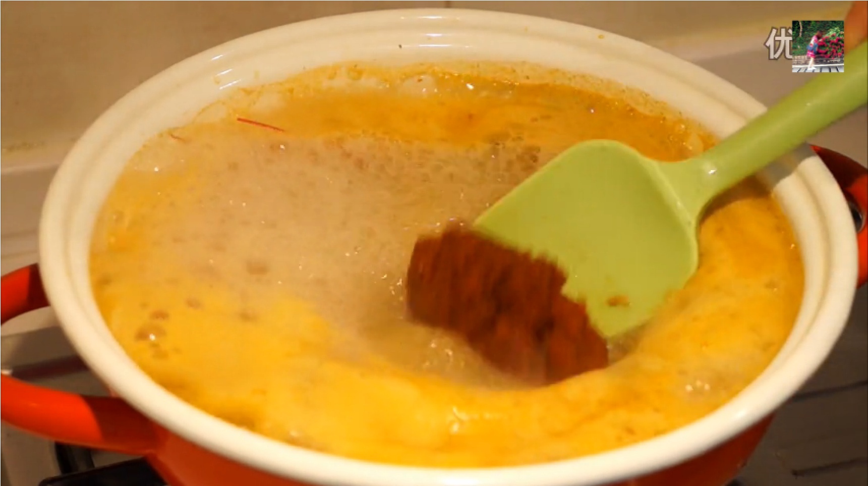 泰式冬陰功湯和如何處理大蝦【米二喬的七味廚房第10集】的做法 步骤6