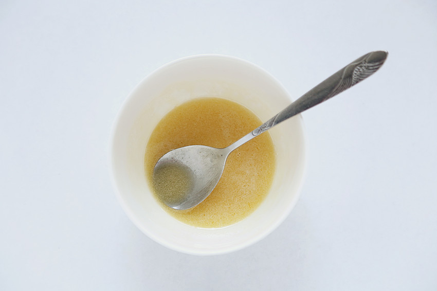蜂蜜杏仁土司脆的做法 步骤2
