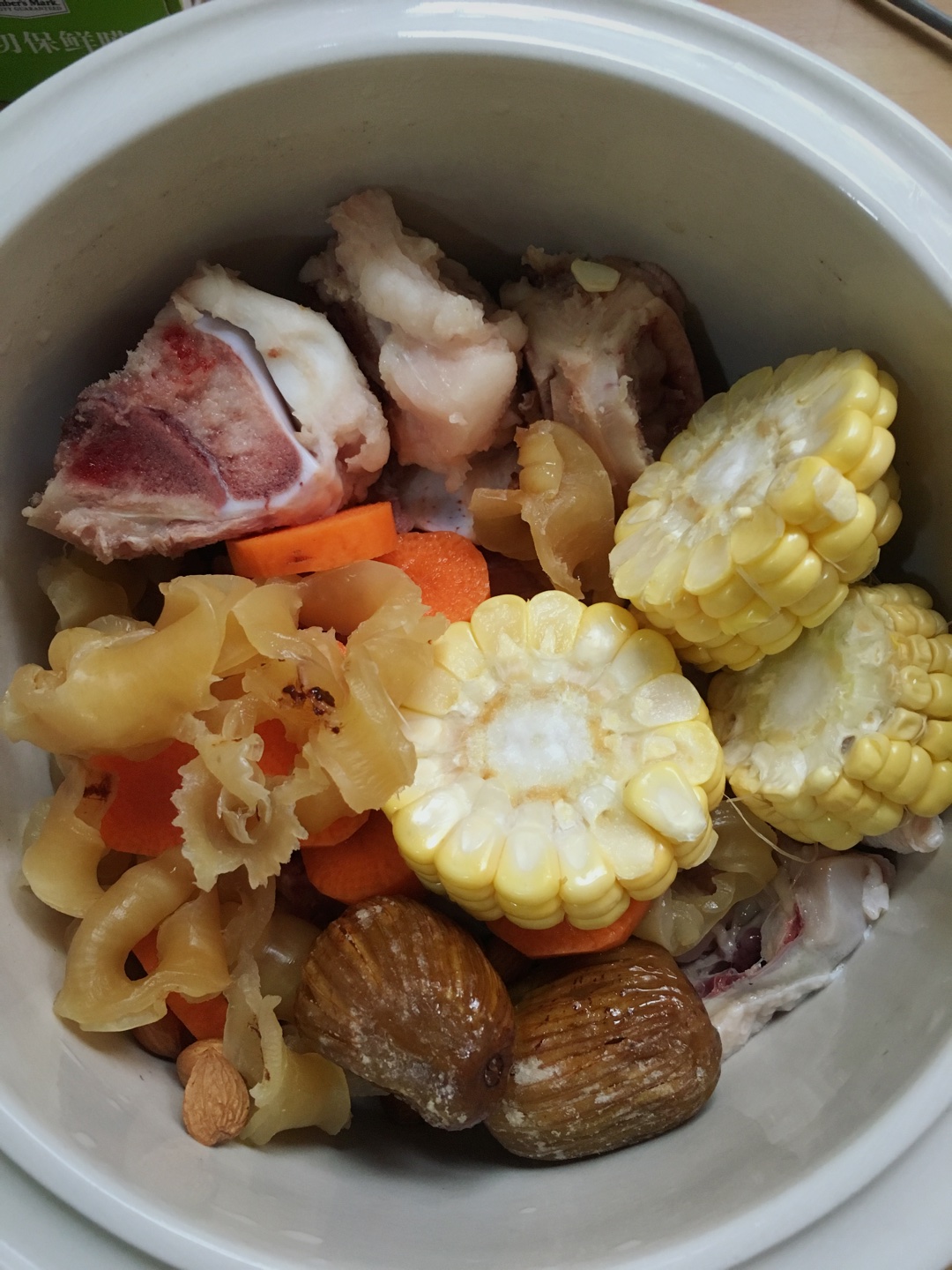 花膠豬骨燉雞湯的做法 步骤6