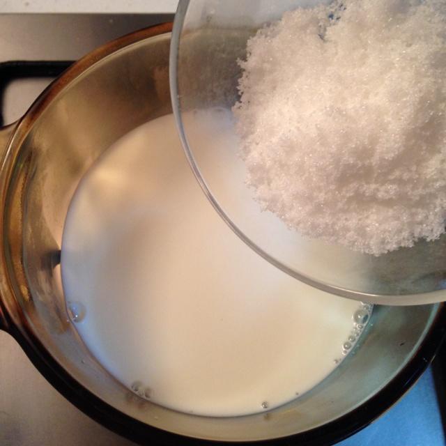 椰蓉牛奶小方的做法 步骤5