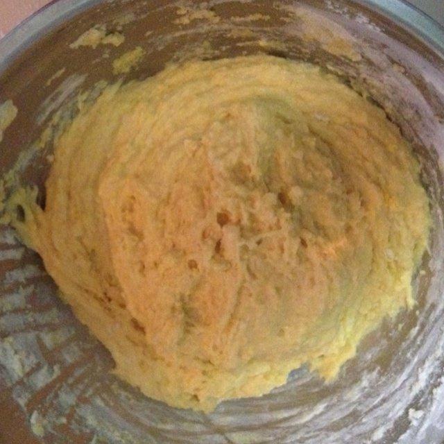 玉米麪發糕（高壓鍋版）的做法 步骤2