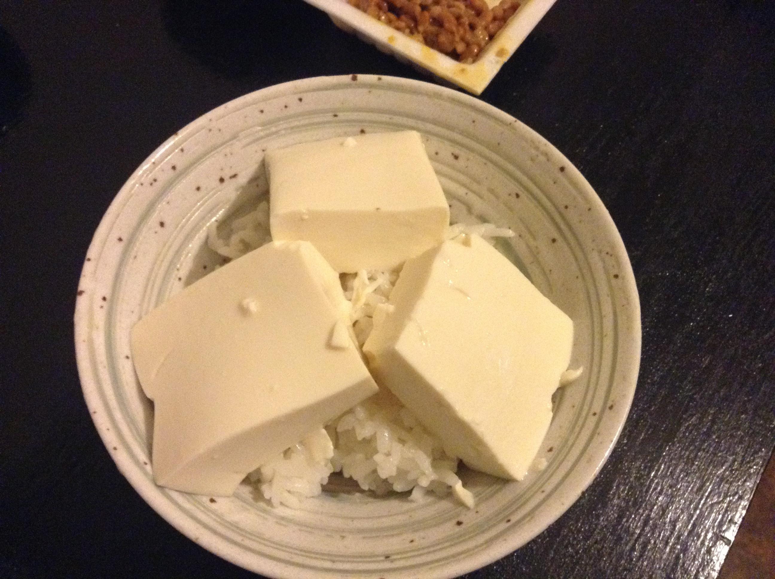納豆・秋葵・キムチ・豆腐丼的做法 步骤4