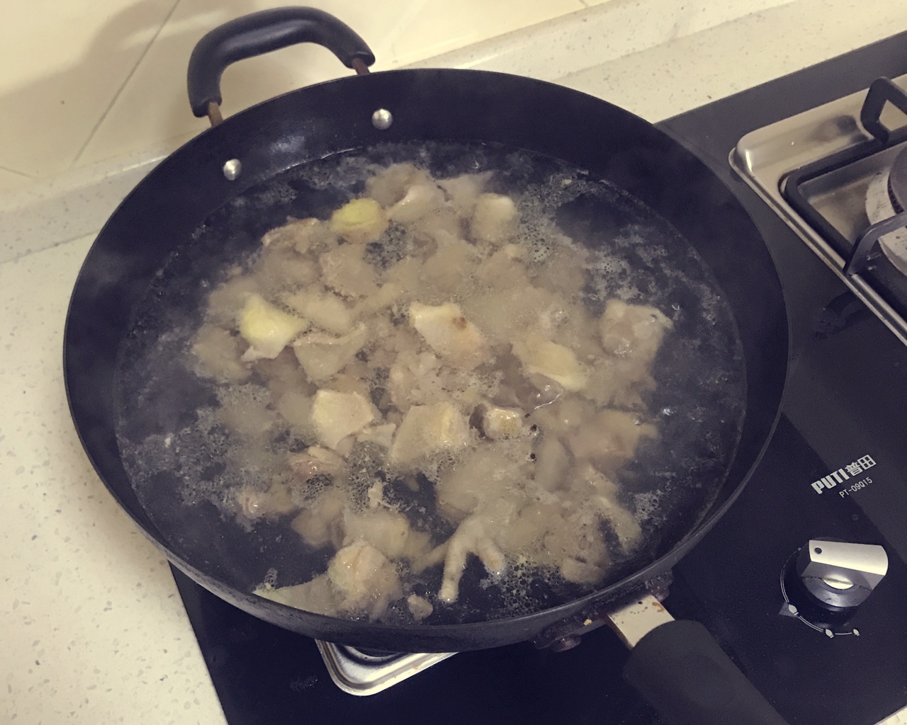 玉蘭片燒土雞的做法 步骤3
