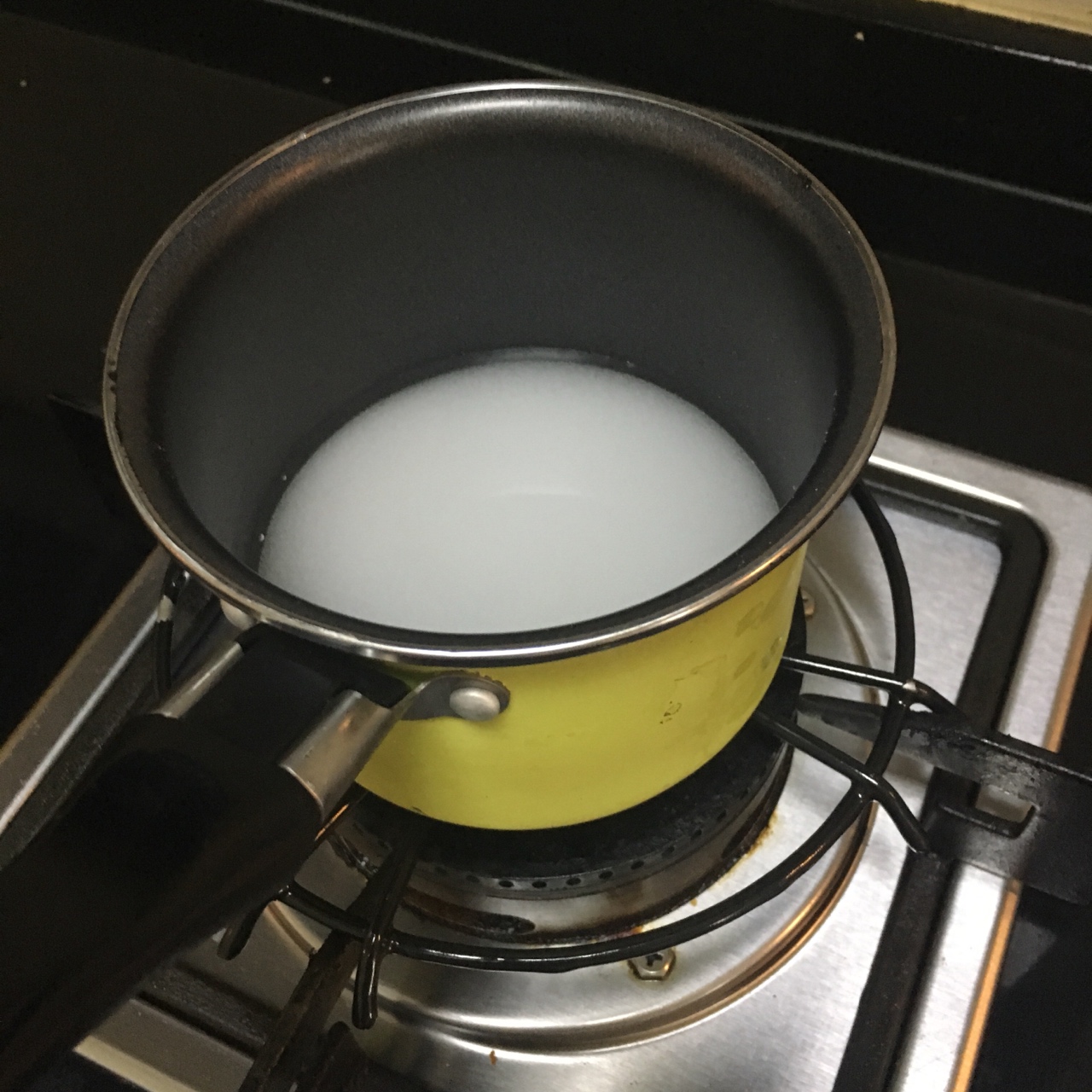 意式奶油霜（裱花、夾層用）的做法 步骤3
