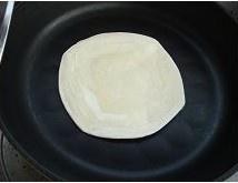 生菜火腿雞蛋卷餅的做法 步骤4