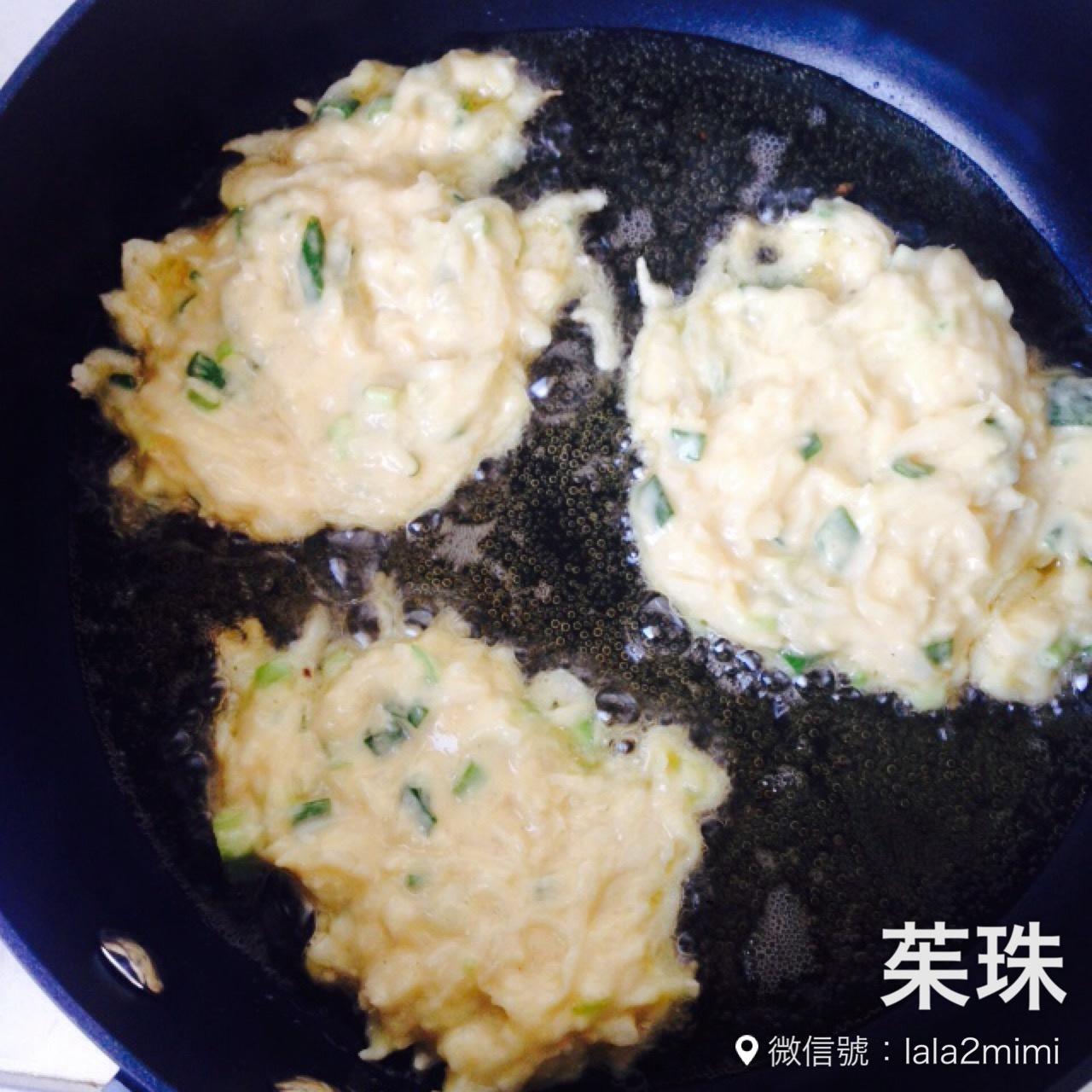 5分鐘快手南京平民小吃—油端子（蘿蔔絲餅）的做法 步骤5