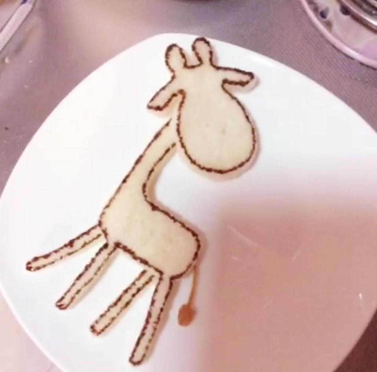 創意趣味兒童餐—長頸鹿的回眸（自制吐司版）的做法 步骤7