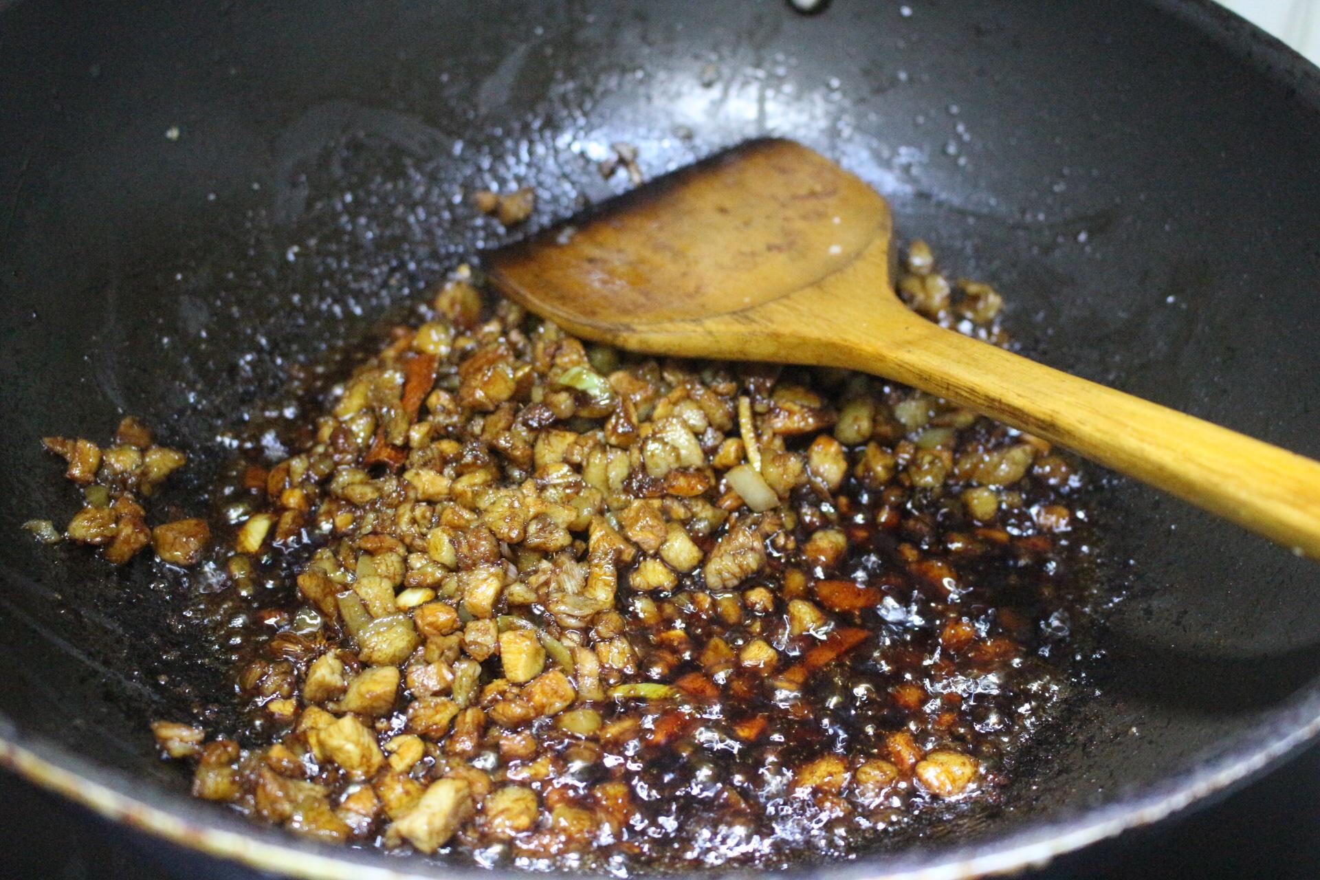 茄丁滷肉醬的做法 步骤4