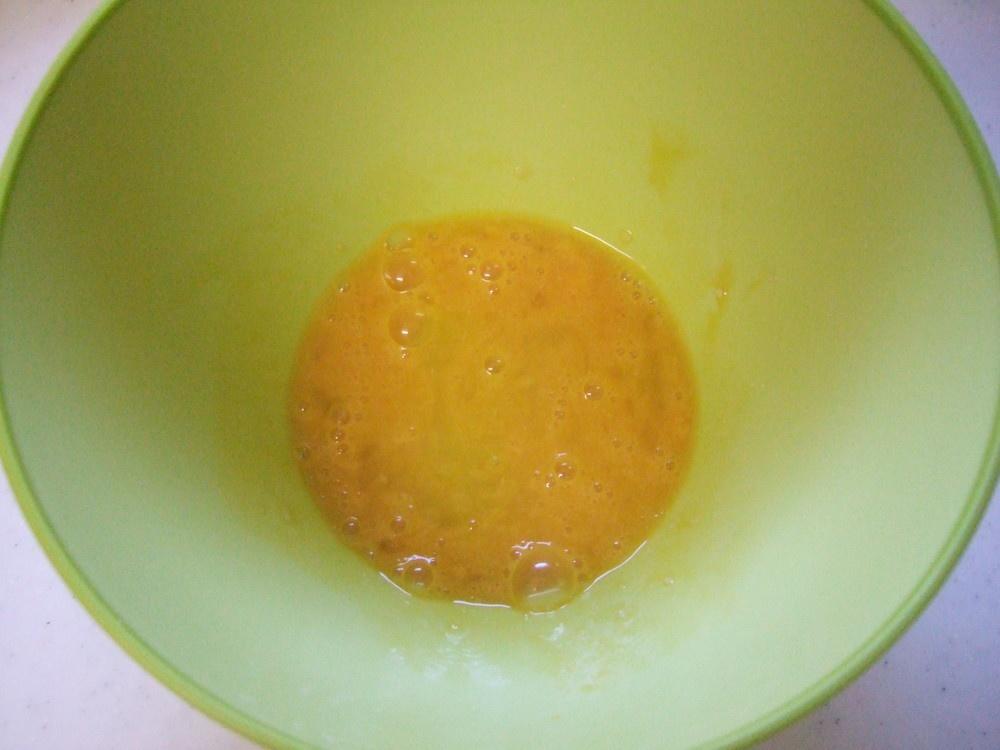 微波爐快手芝士蛋包飯的做法 步骤1