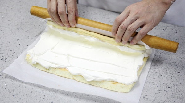 奶牛蛋糕卷+長頸鹿蛋糕卷的做法 步骤17