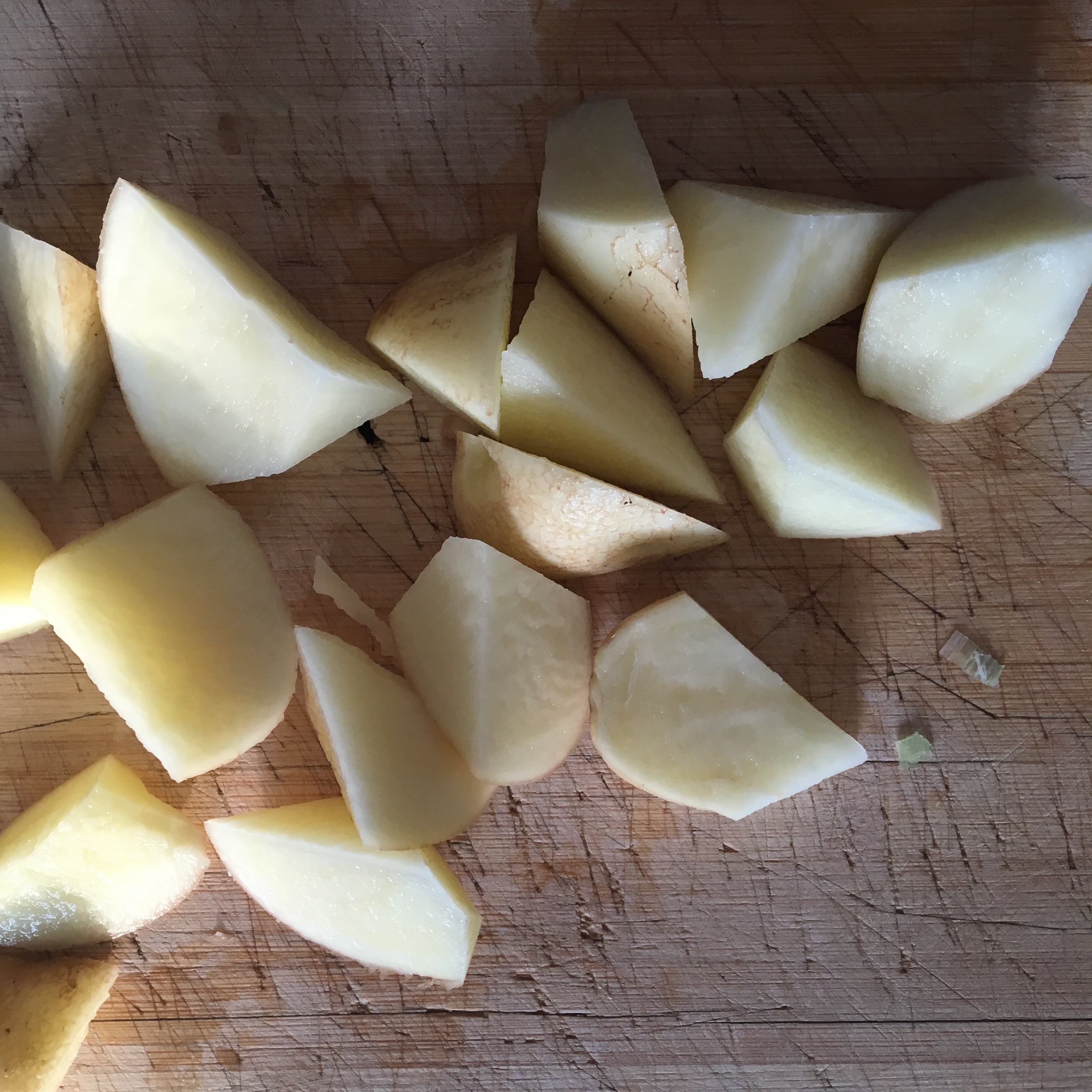 酸梅土豆的做法 步骤7