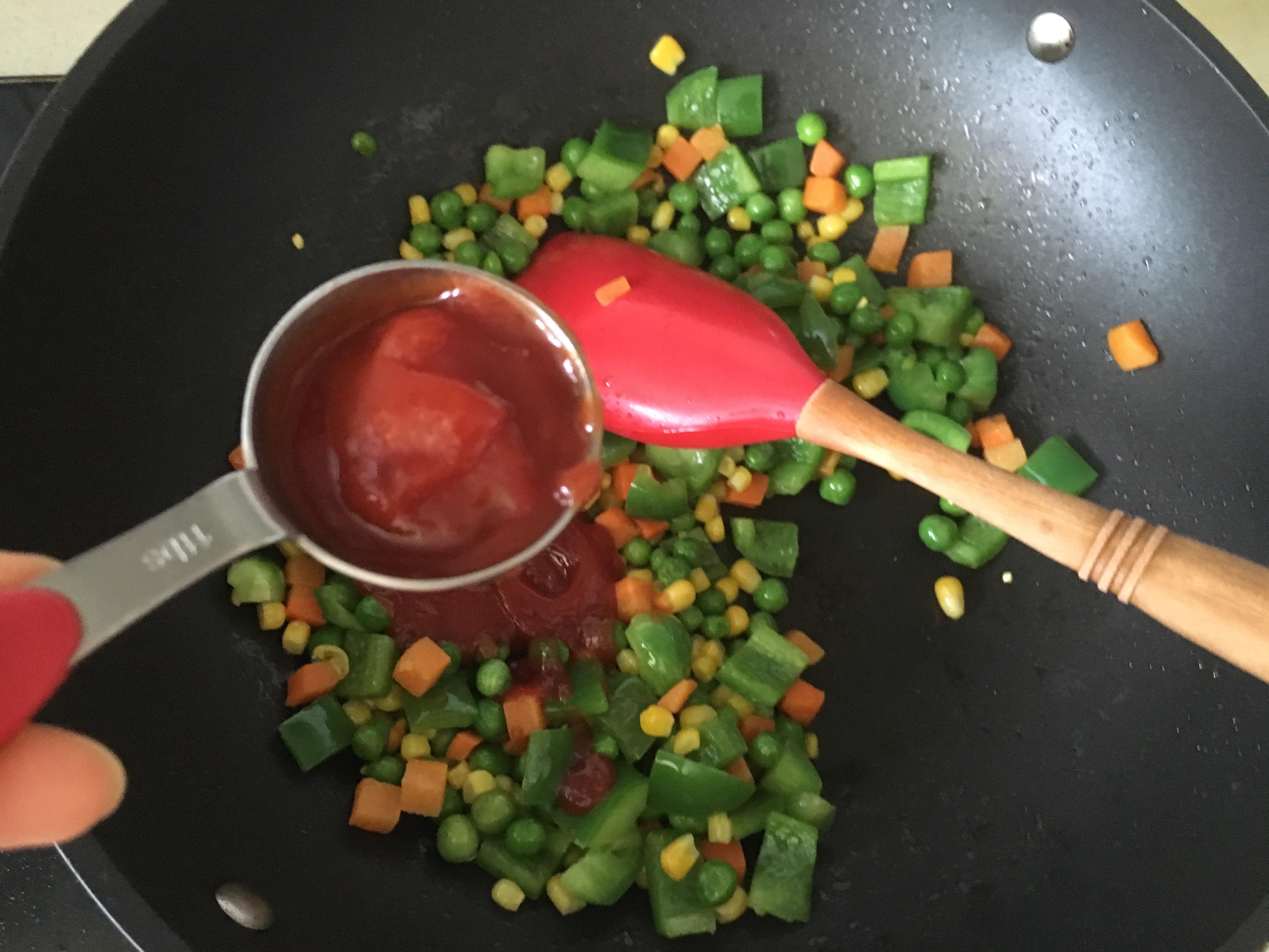 黑椒茄汁雜蔬炒鷹嘴豆的做法 步骤5