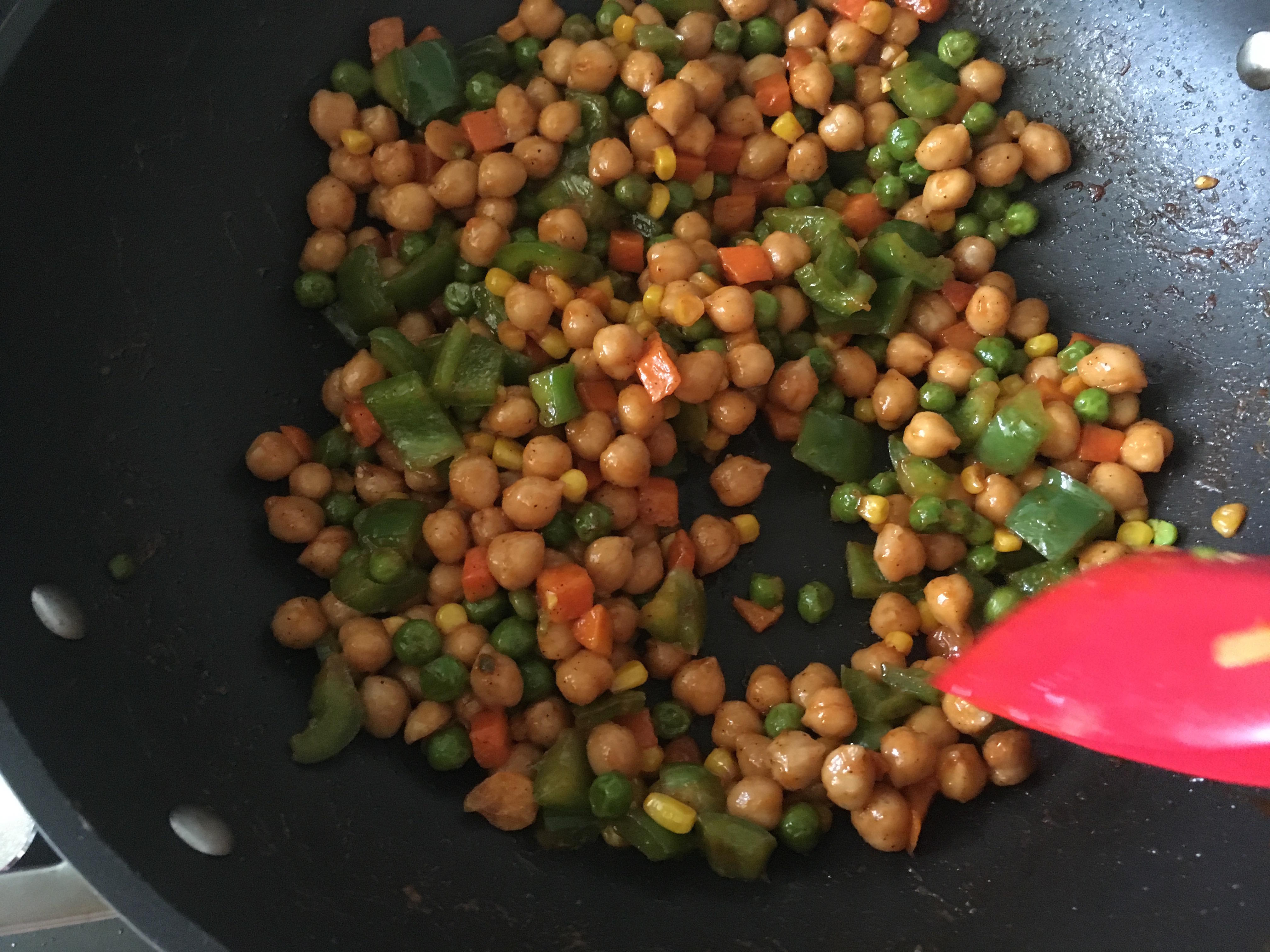 黑椒茄汁雜蔬炒鷹嘴豆的做法 步骤8