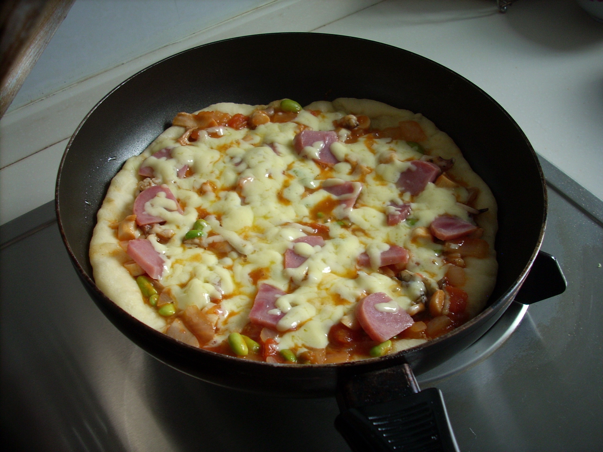平底鍋蘑菇火腿披薩的做法 步骤5