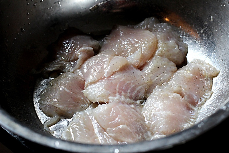 胡麻香煎鱈魚柳的做法 步骤1