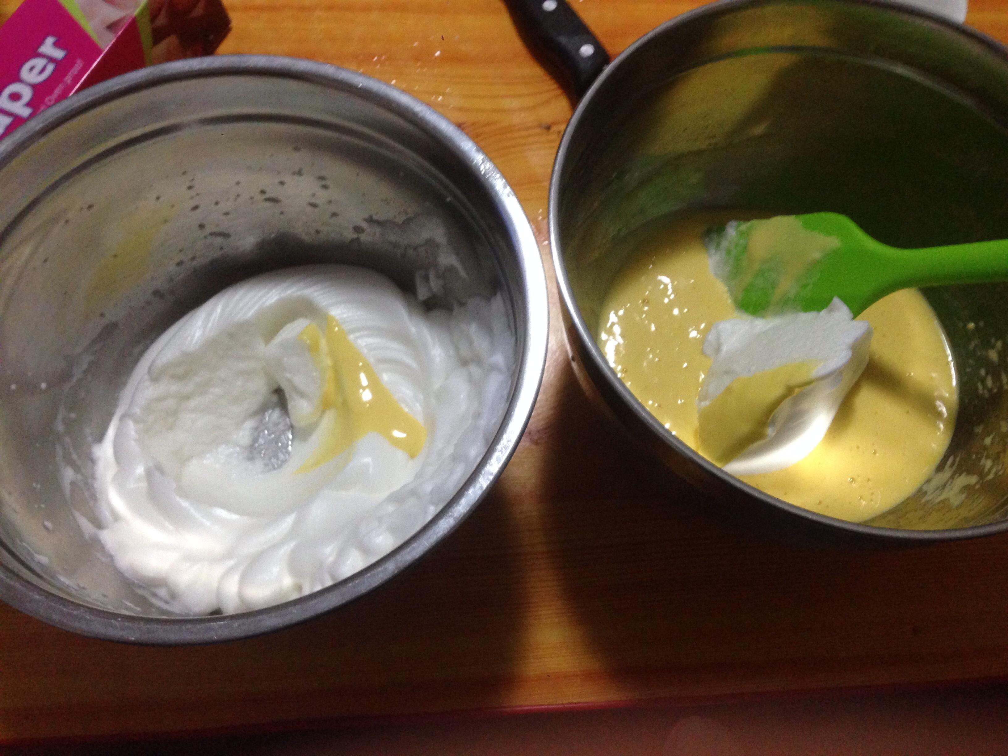 酸奶蛋糕（零失敗）的做法 步骤7