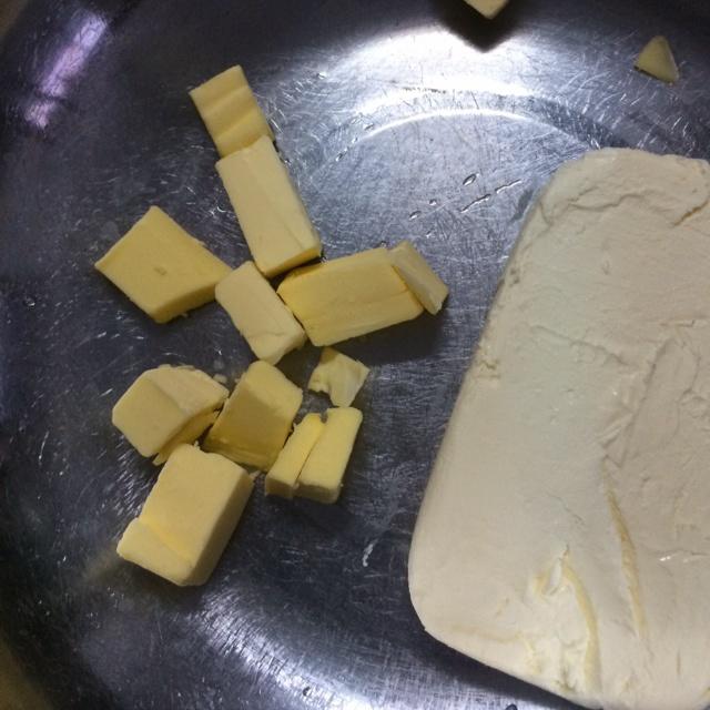 奶油乳酪戚風蛋糕的做法 步骤7