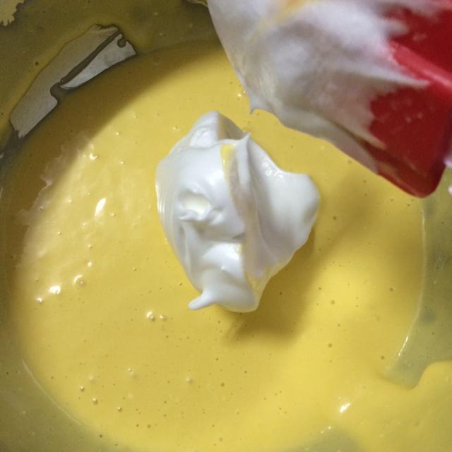奶油乳酪戚風蛋糕的做法 步骤16