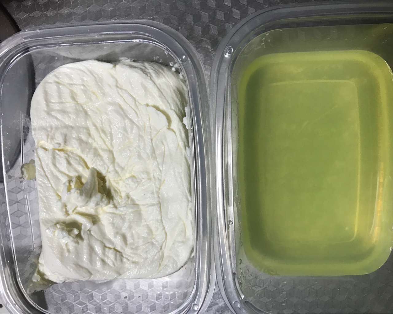 奶粉自制原味酸奶油和抹茶酸奶油的做法 步骤3