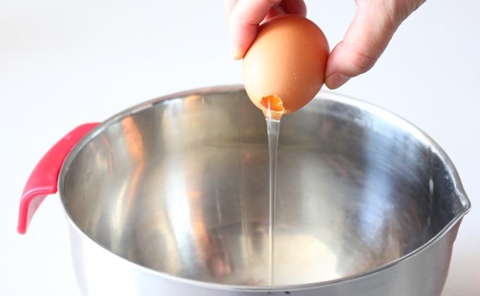 雞蛋殼布丁的做法 步骤2