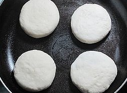 牛奶山楂麪餅的做法 步骤17