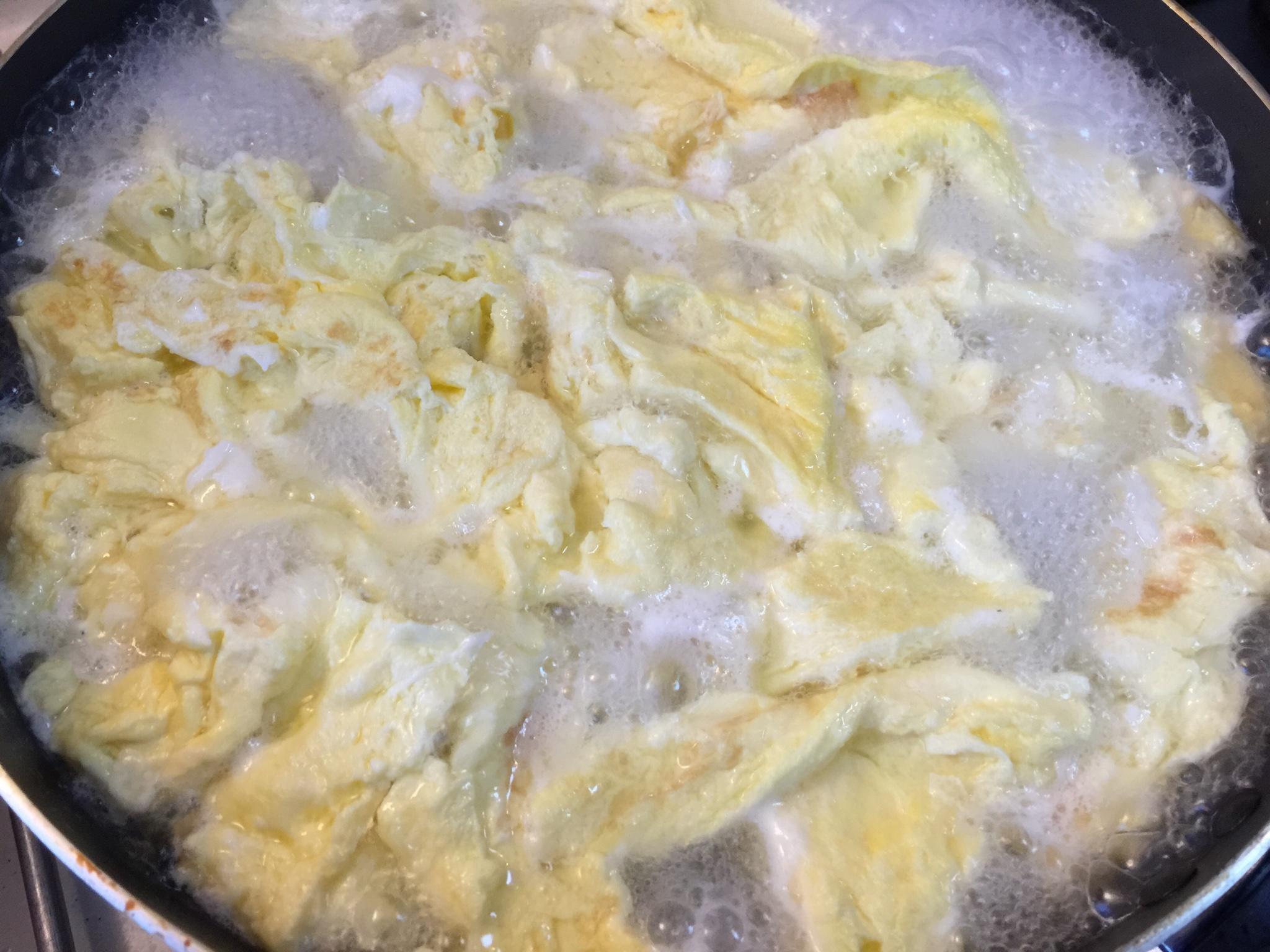 豌豆尖煎蛋湯的做法 步骤6