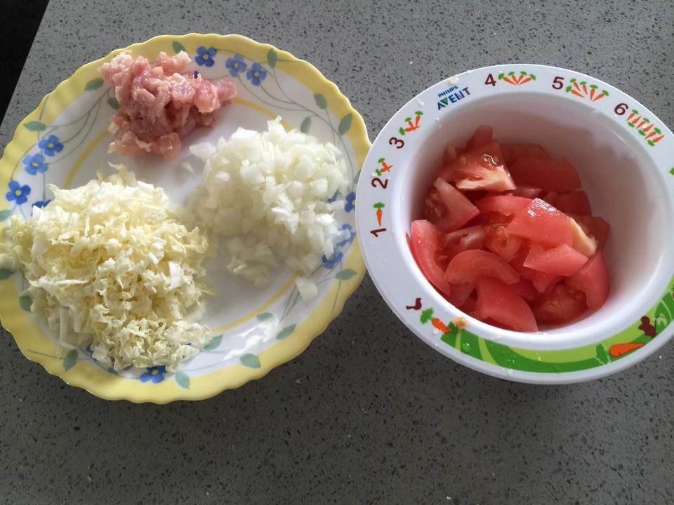 雞肉番茄蓋飯（寶寶食譜）的做法 步骤1