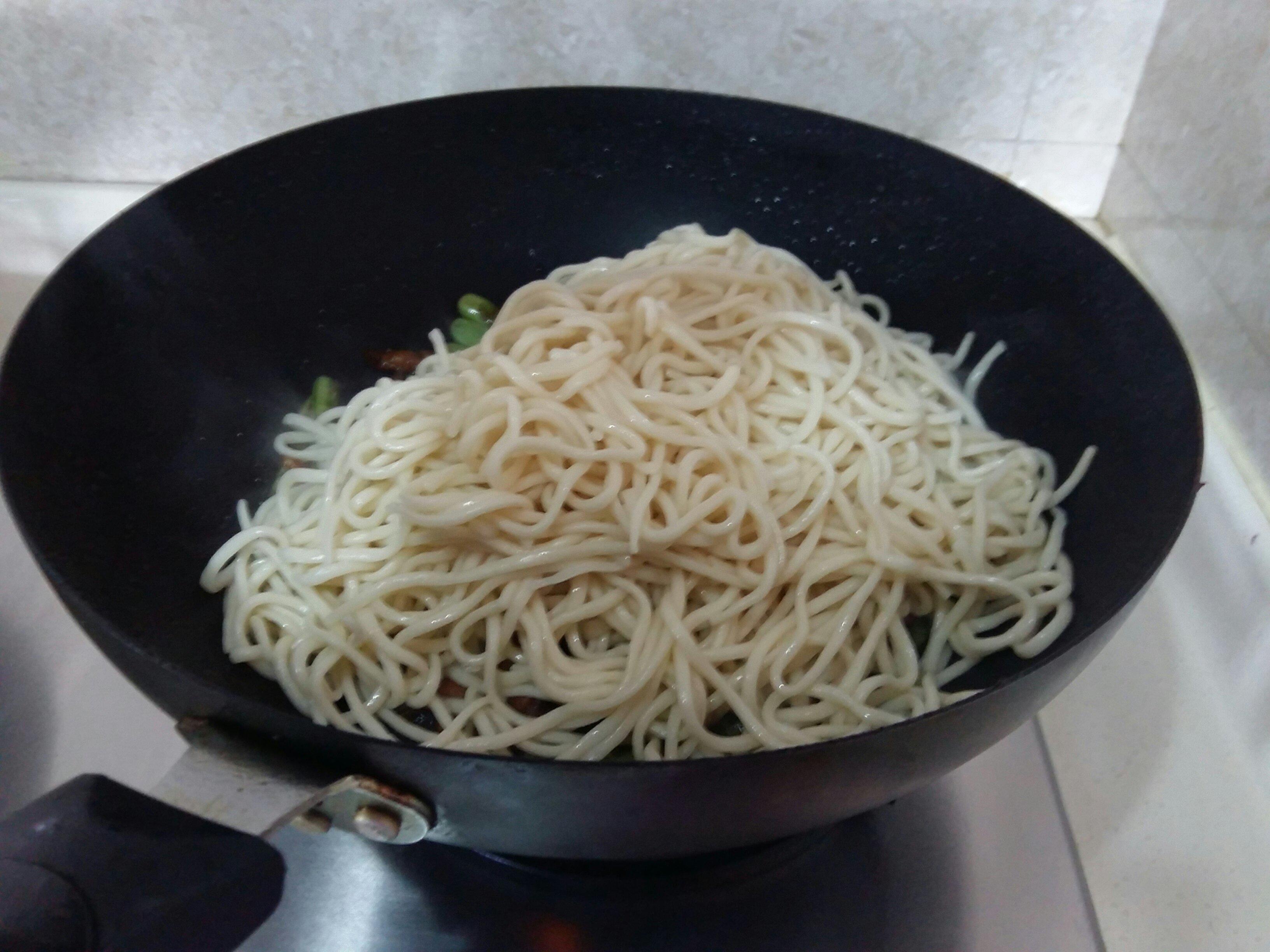 扁豆炒麪的做法 步骤10