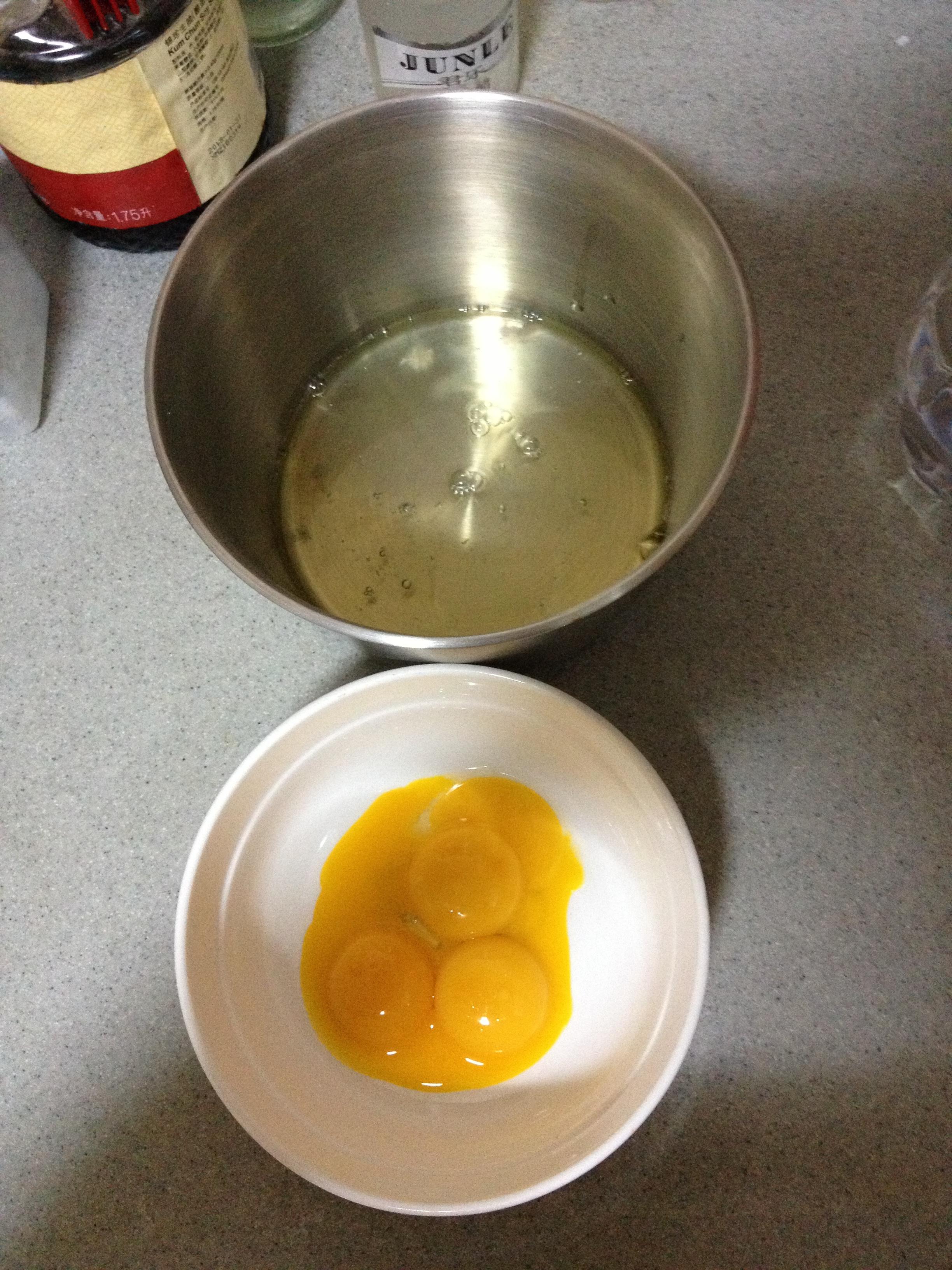 電飯鍋蛋糕（早餐佳品）的做法 步骤1