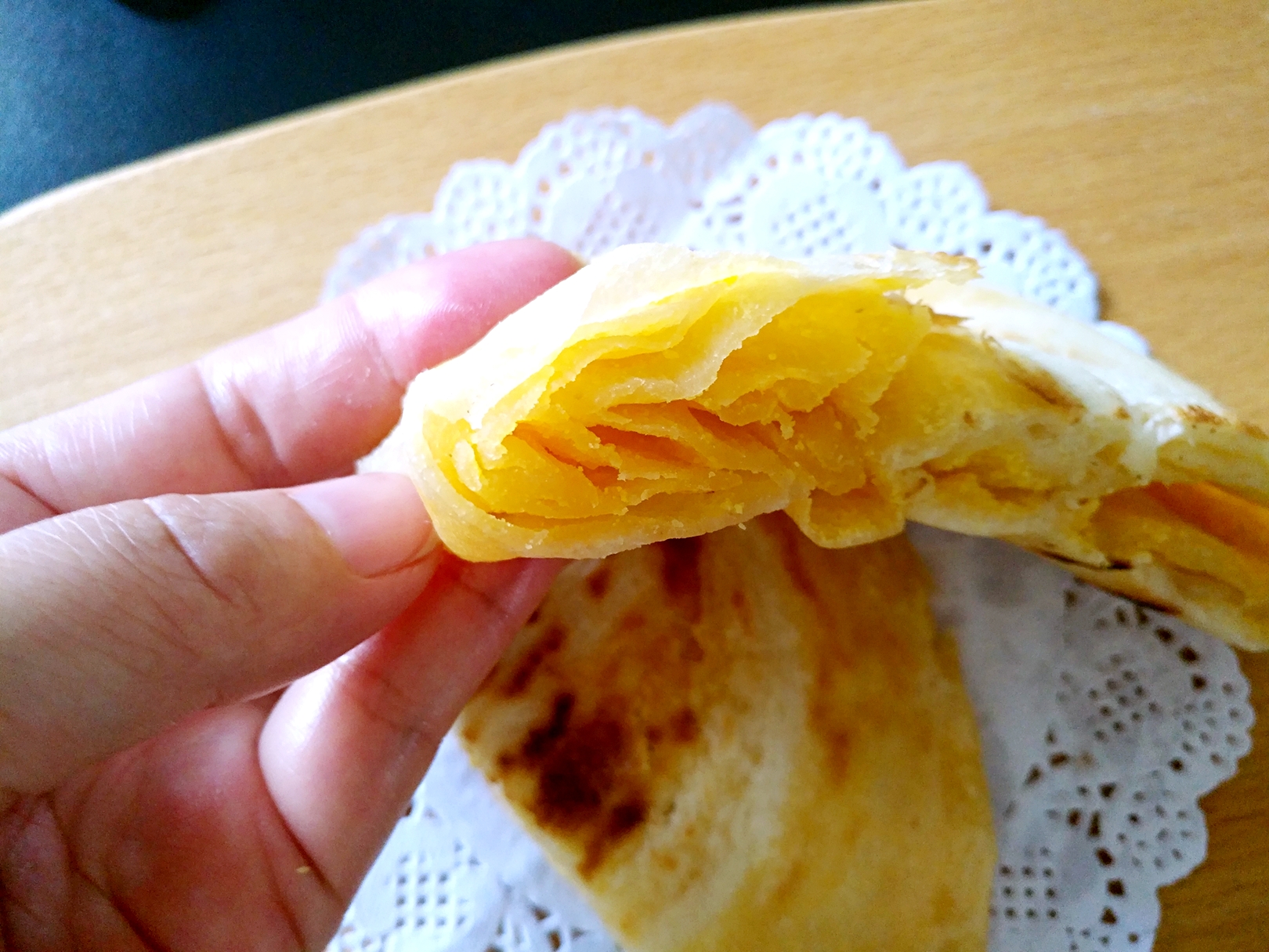 鹹蛋黃千層餅的做法 步骤19