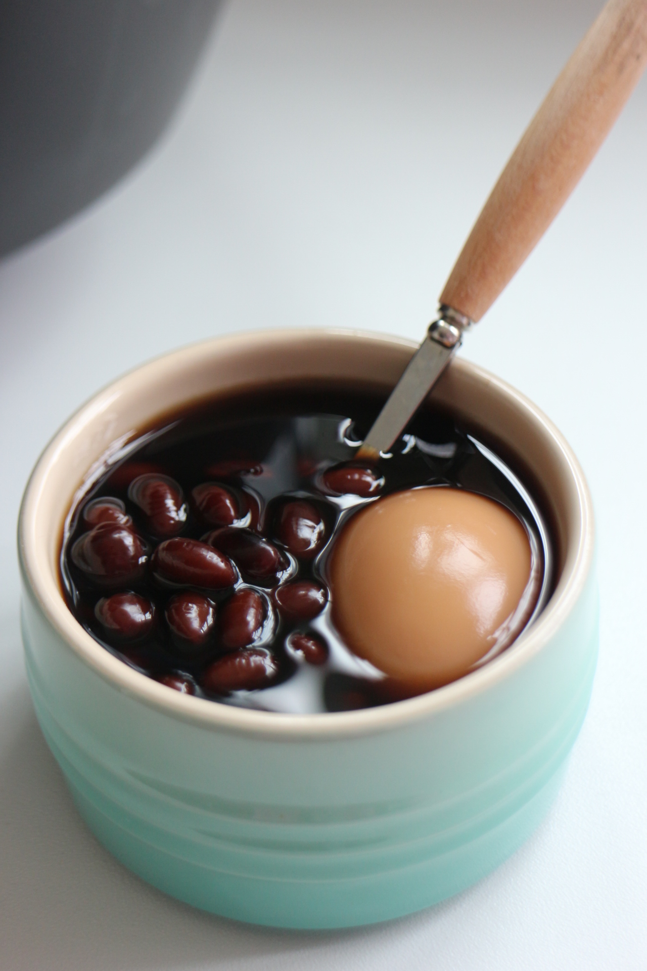 滋補甜湯——黑豆紅糖燉蛋的做法 步骤10