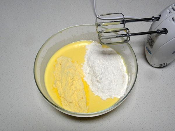酸奶蛋糕的做法 步骤11