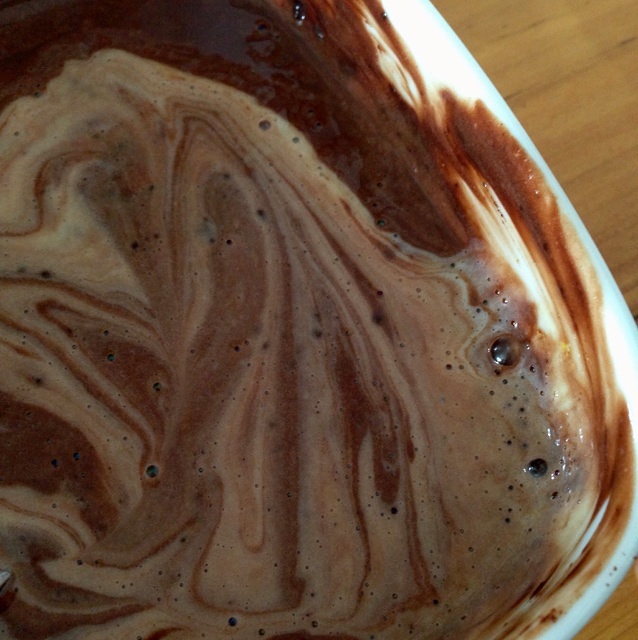 純正黑巧克力冰淇淋的做法 步骤8