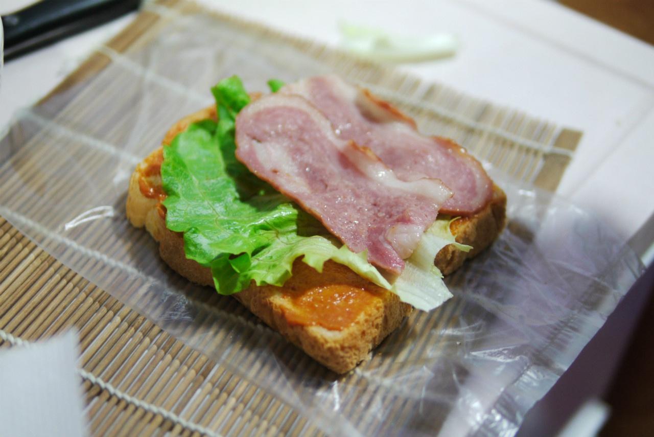 韓式培根三明治卷的做法 步骤3
