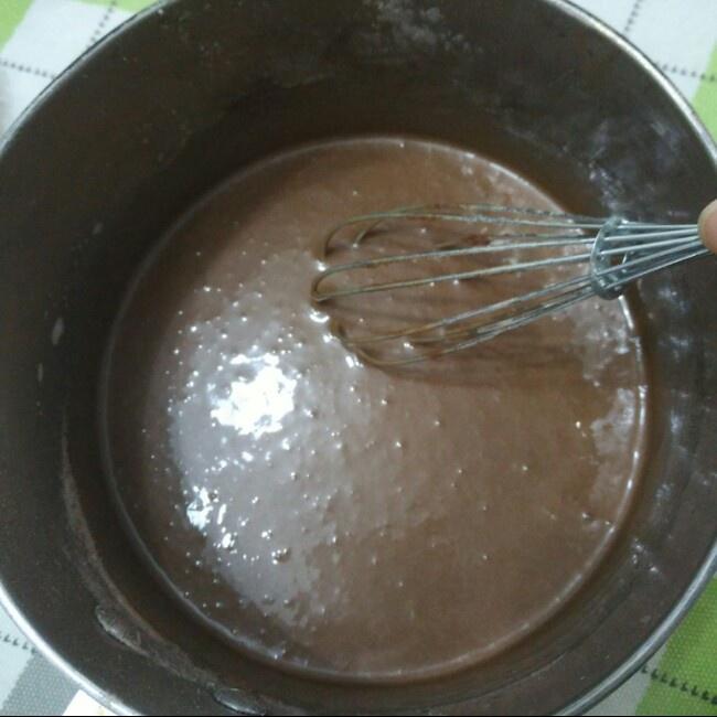 核桃仁巧克力蛋糕(蛋糕粉簡易版)的做法 步骤3