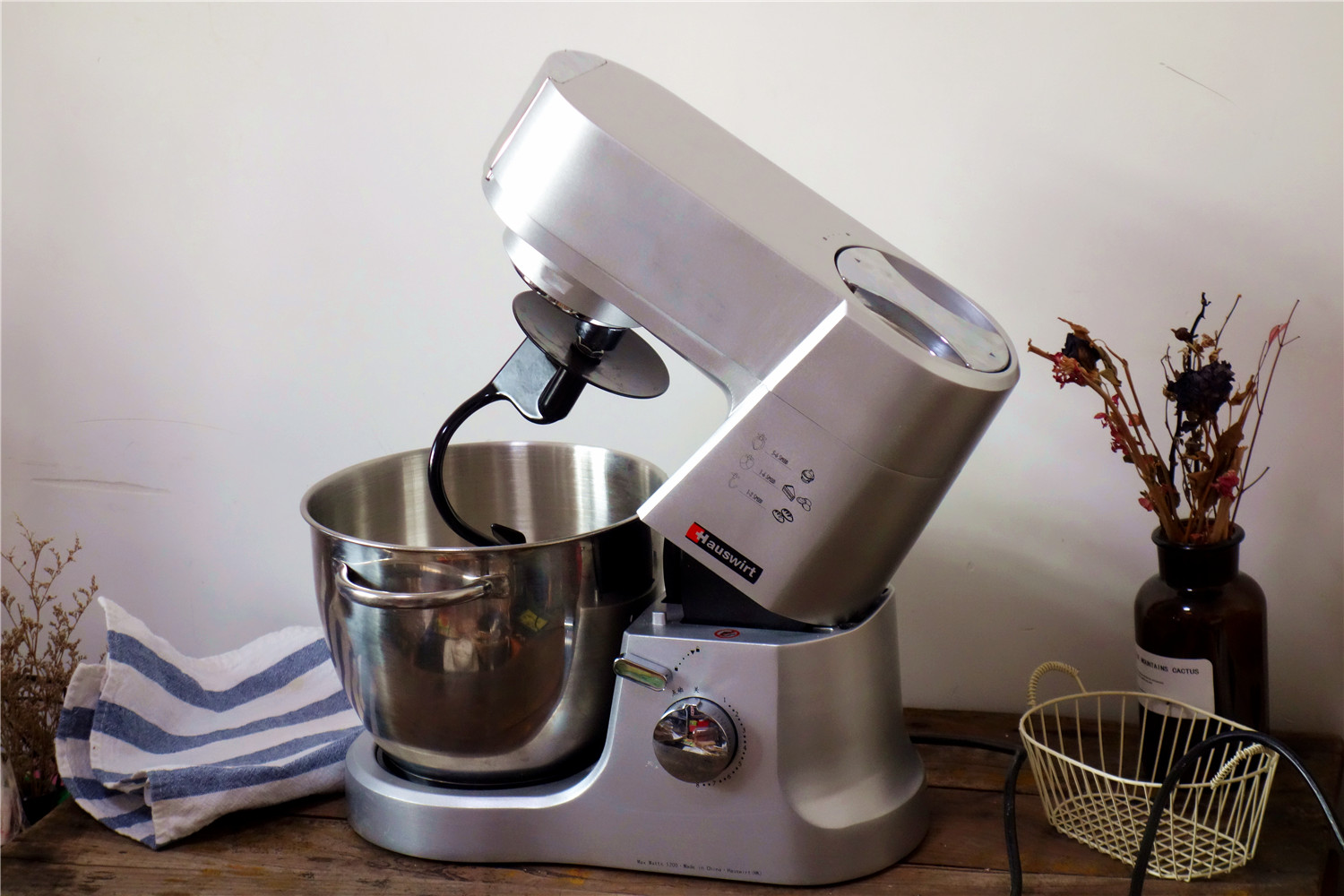 奶茶吐司—海氏廚師機版的做法 步骤1