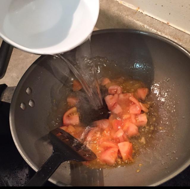 番茄蛋湯的做法 步骤4