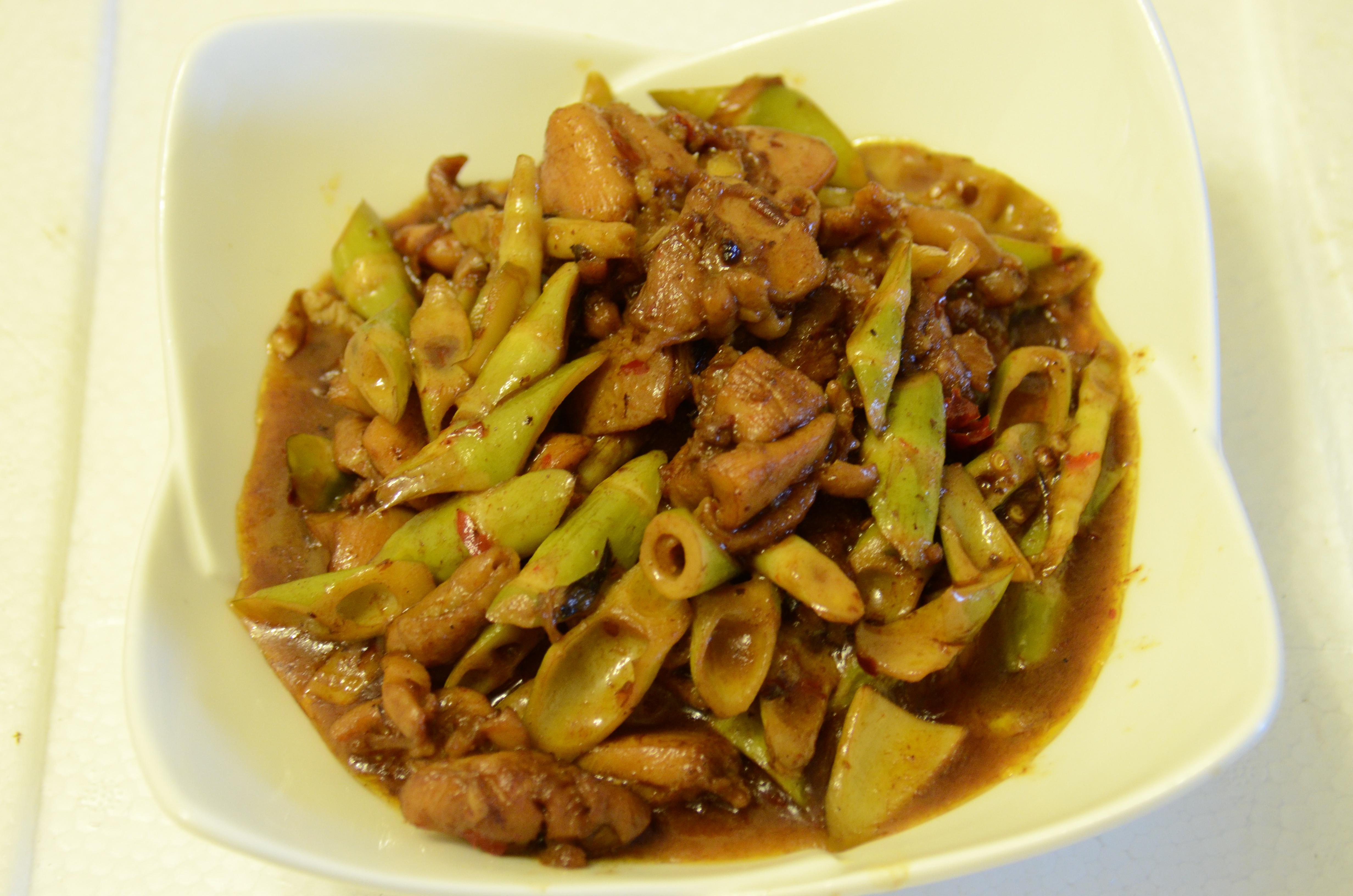 老丁的私房菜－竹筍燒雞的做法 步骤9