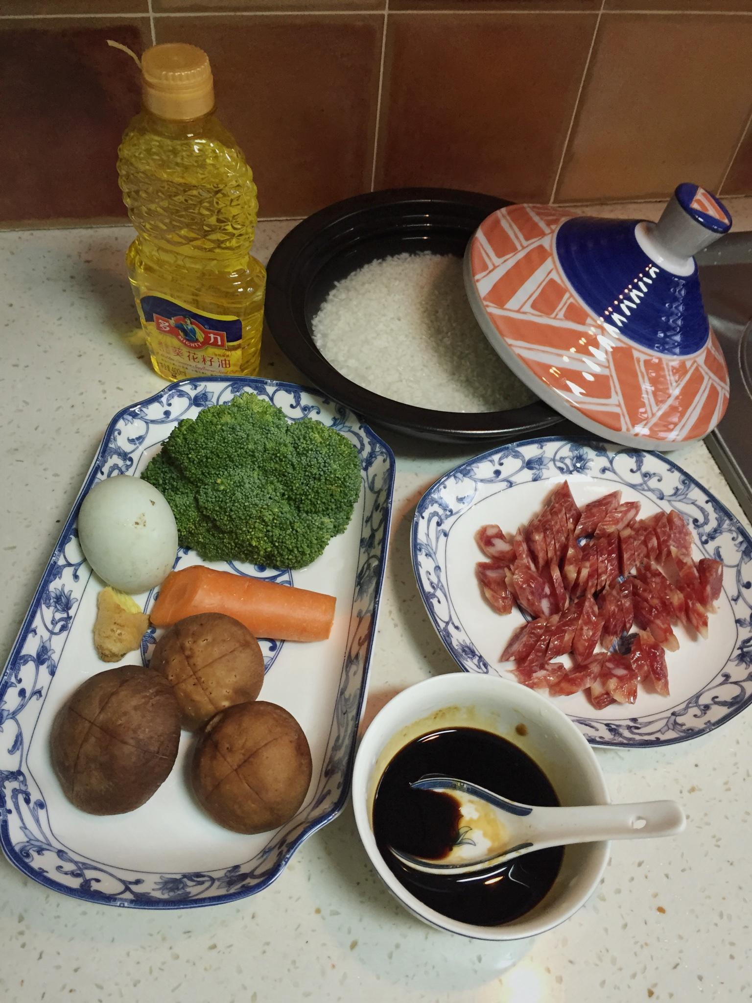 煲仔飯，塔吉鍋版的做法 步骤2
