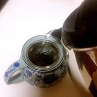 酒釀奶茶的做法 步骤2