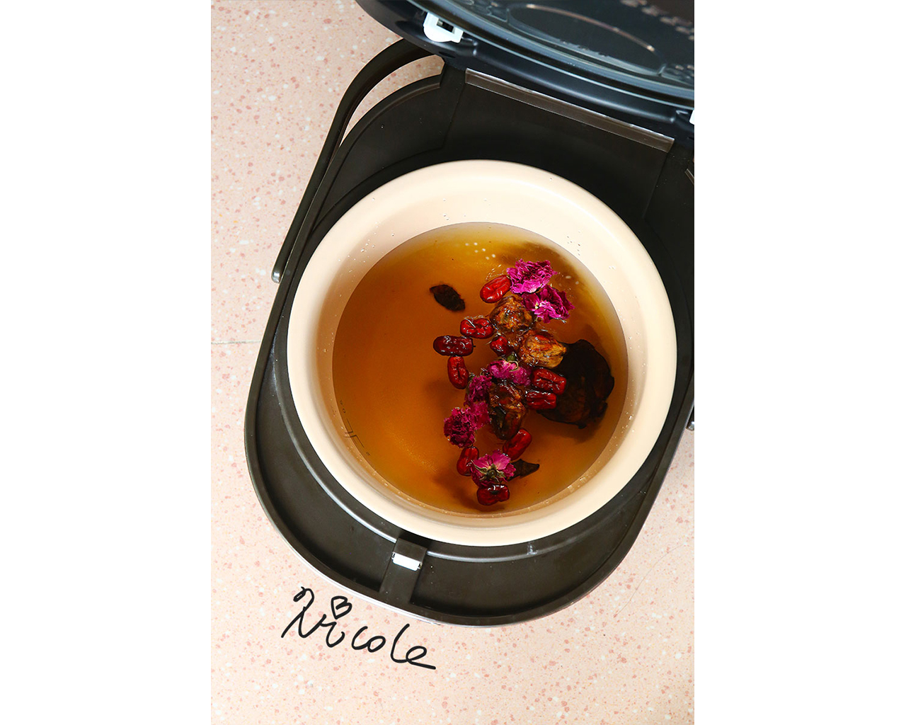 羅漢果玫瑰茶（伊萊特能量土鍋）的做法 步骤5