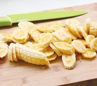 【親手做零食】香蕉幹的做法 步骤1