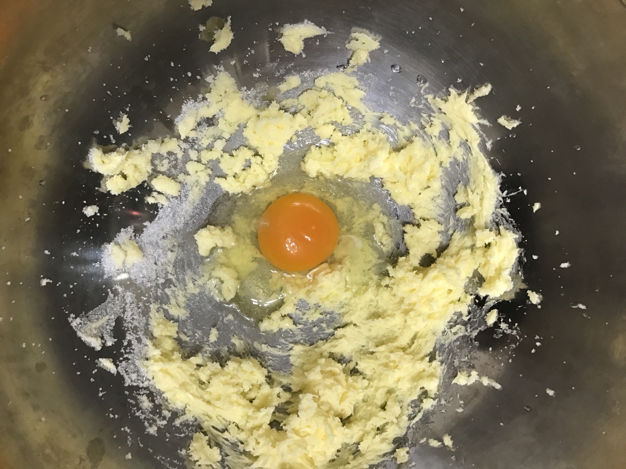 全蛋版葡萄奶酥的做法 步骤2