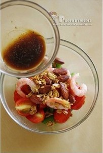 番茄鮮蝦沙拉的做法 步骤6