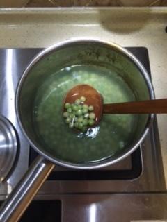 豌豆雞丁的做法 步骤1