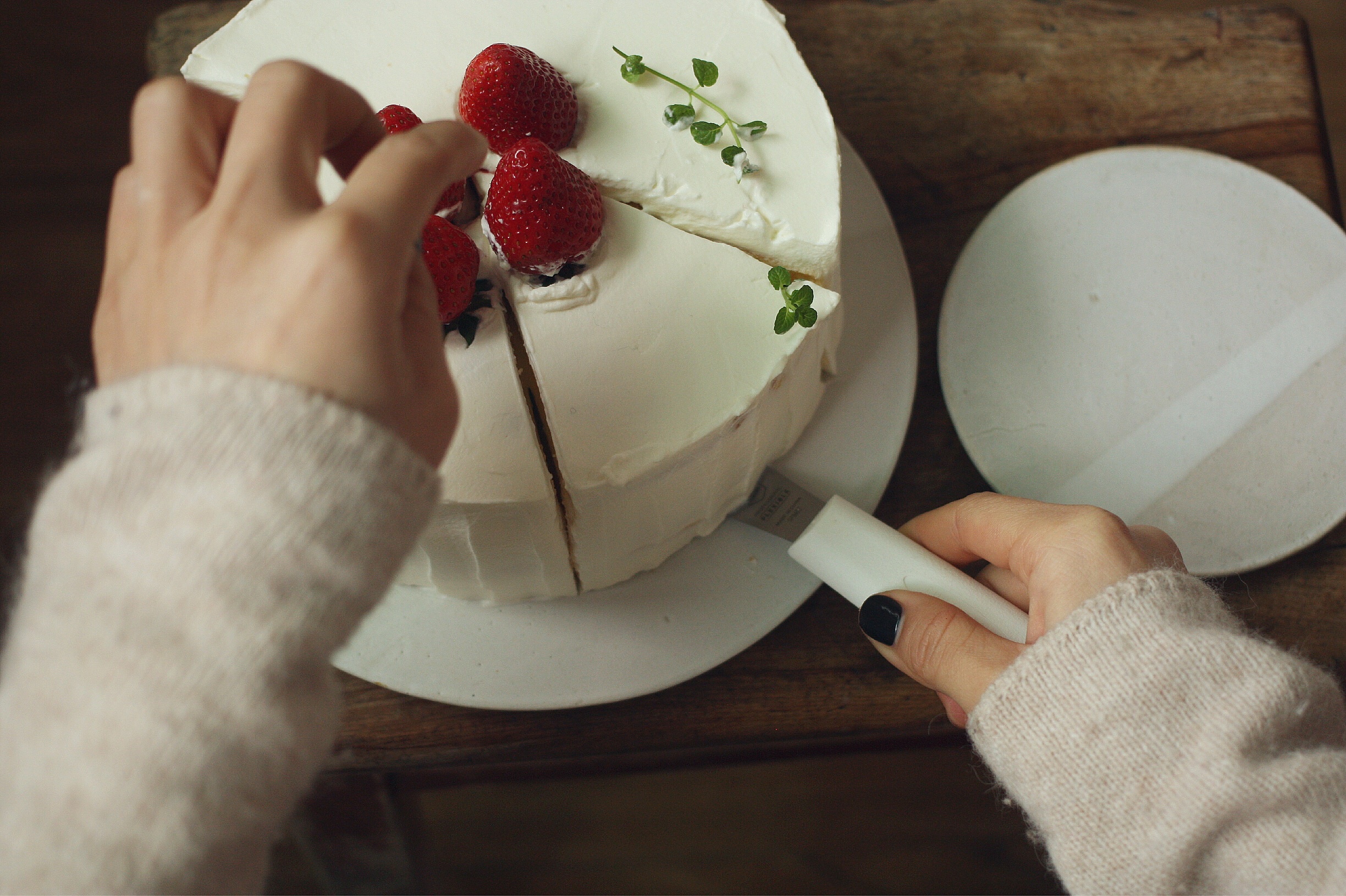 草莓奶油蛋糕的做法 步骤5