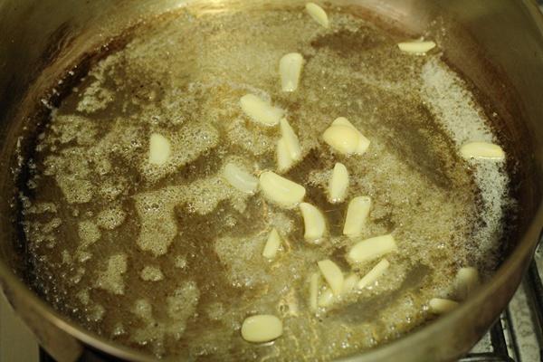 牛肝菌炒飯的做法 步骤4