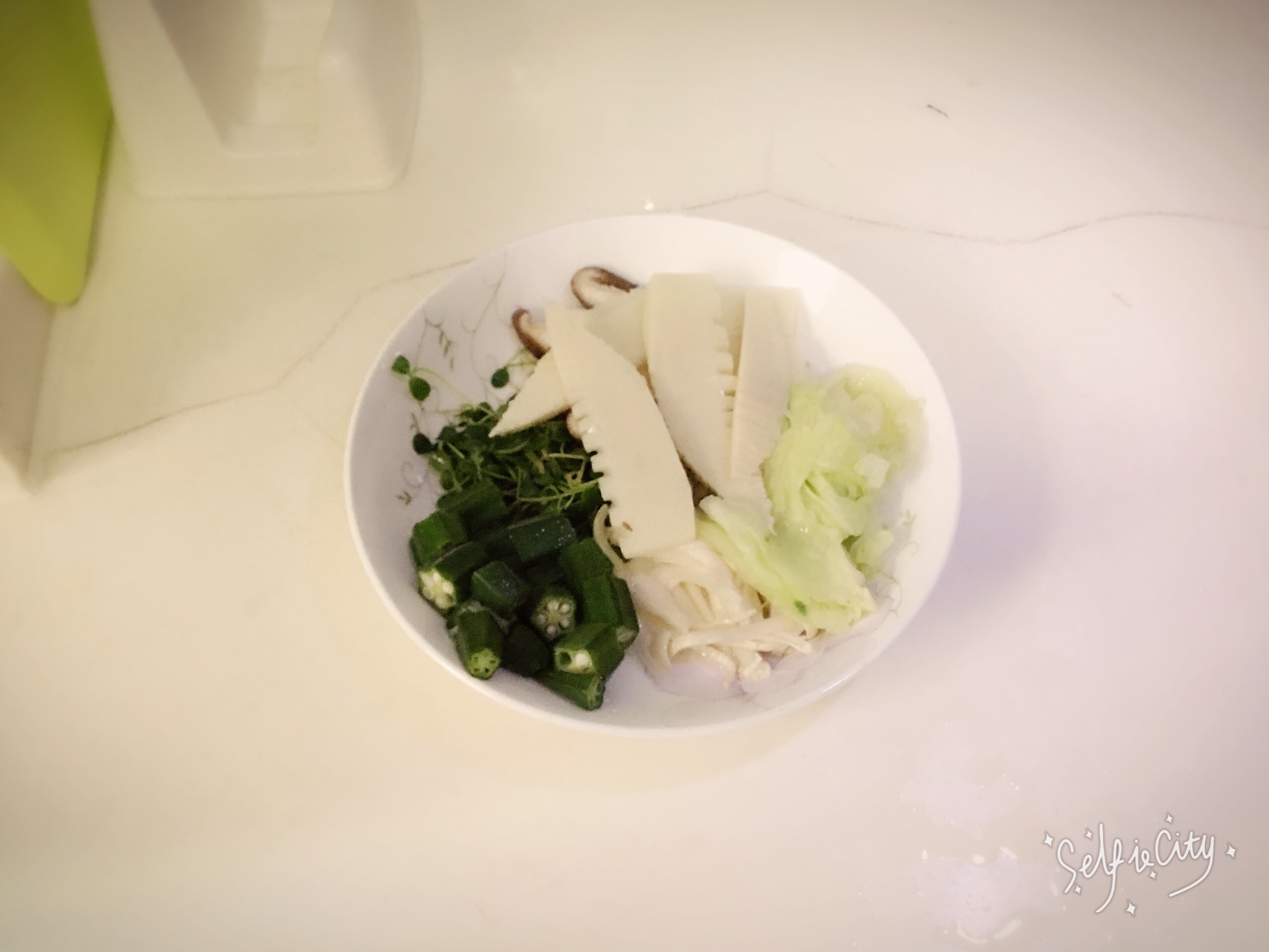 日式菌菇椿苗味增素面的做法 步骤6