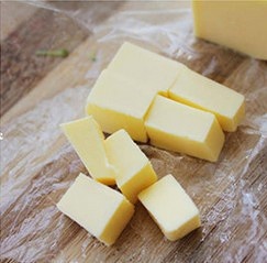 法式蒜香麪包片的做法 步骤3