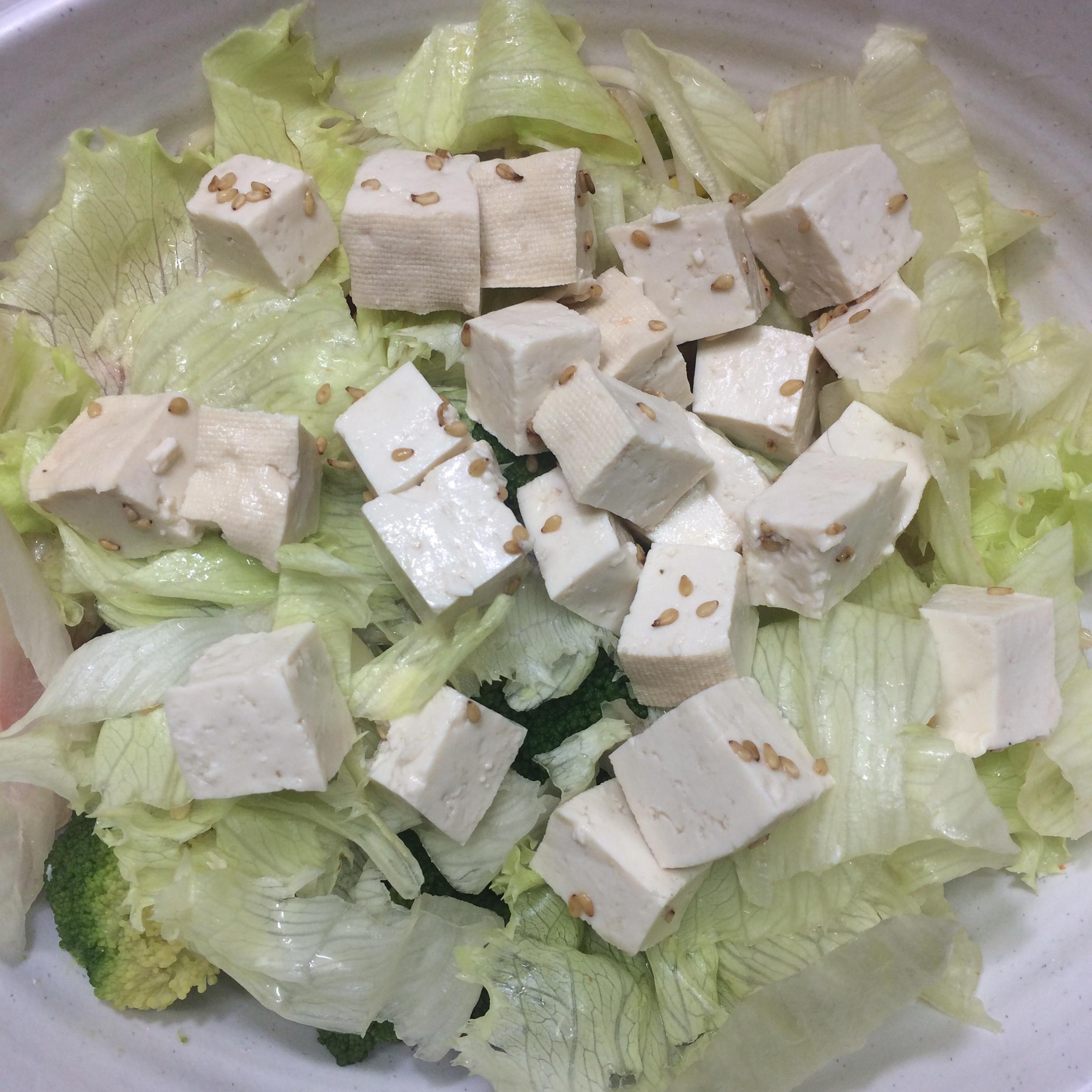 東南亞的夏日II-泰式西柚豆腐素食沙拉（夏天必備的一盆草）的做法 步骤3